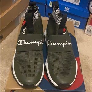 Champion High Top shoes